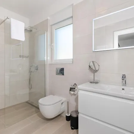 Mateo 2 Villa Ližnjan