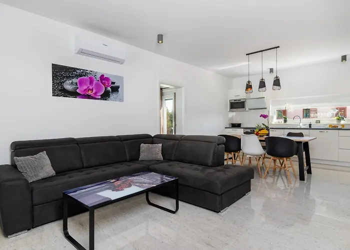 Villa Mateo 2