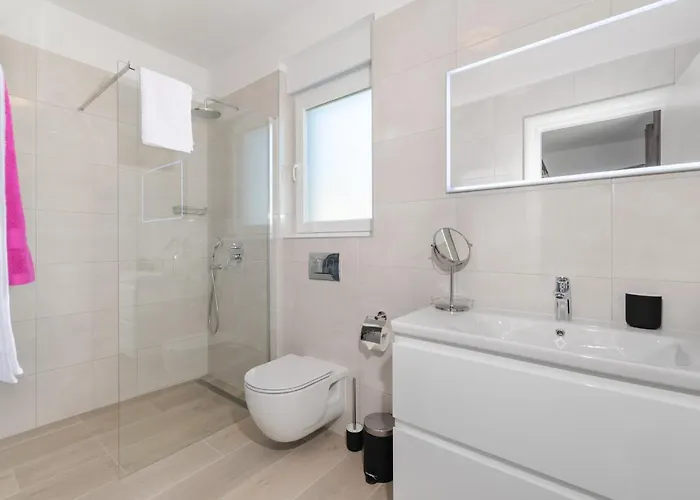 Mateo 2 빌라 Ližnjan